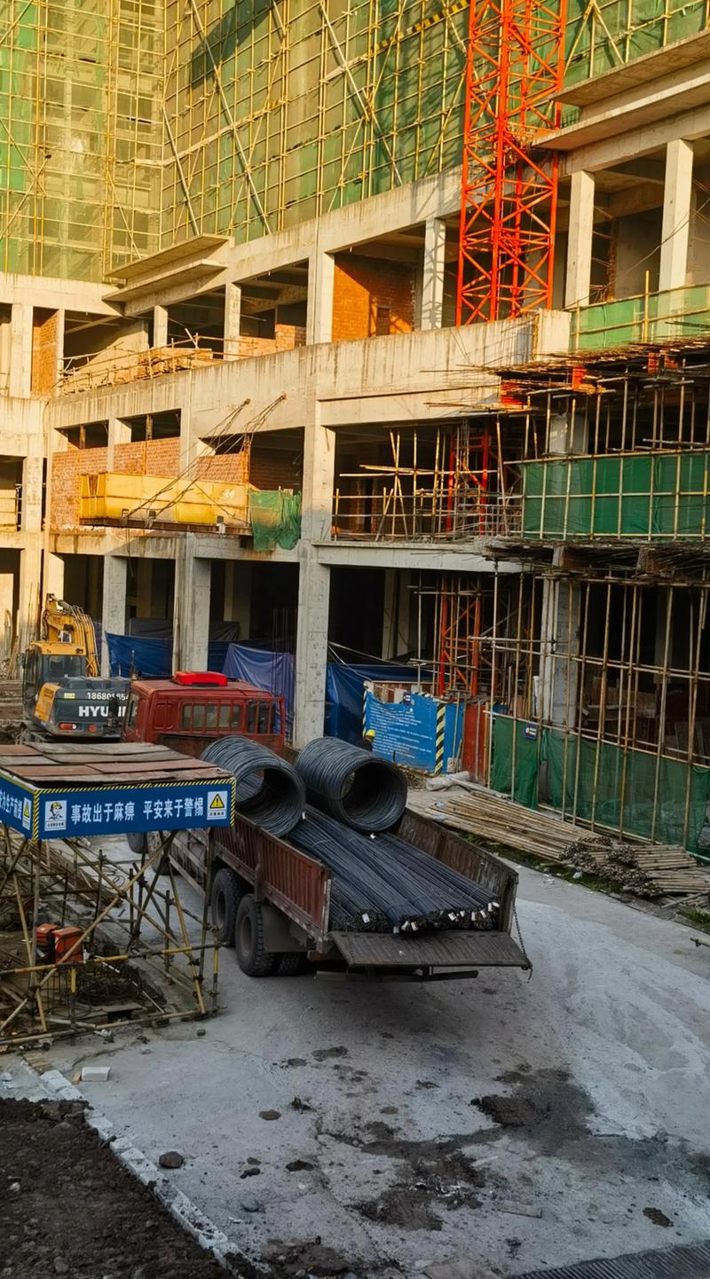 河南建材批发：市场的繁华与挑战
